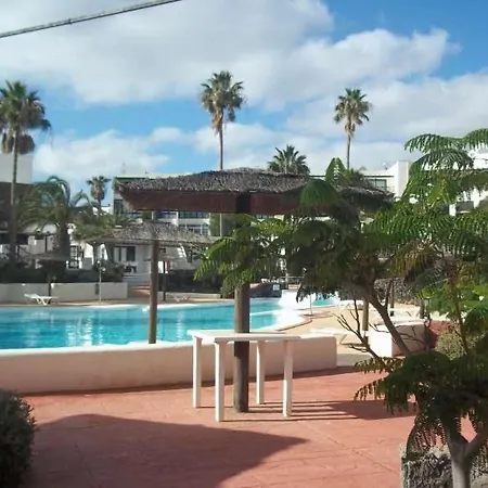Apartment Sleeps 2 Pool Wifi T691570 Costa Teguise