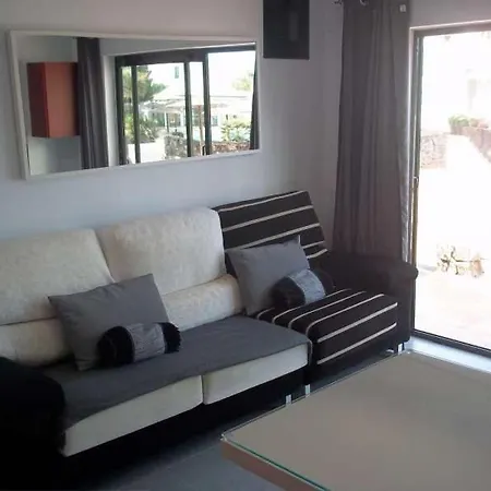 Sleeps 2 Pool Wifi T691570 Apartment *