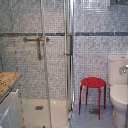 Sleeps 2 Pool Wifi T691570