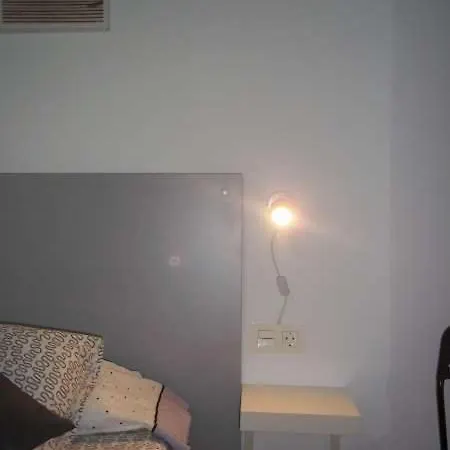 Sleeps 2 Pool Wifi T691570